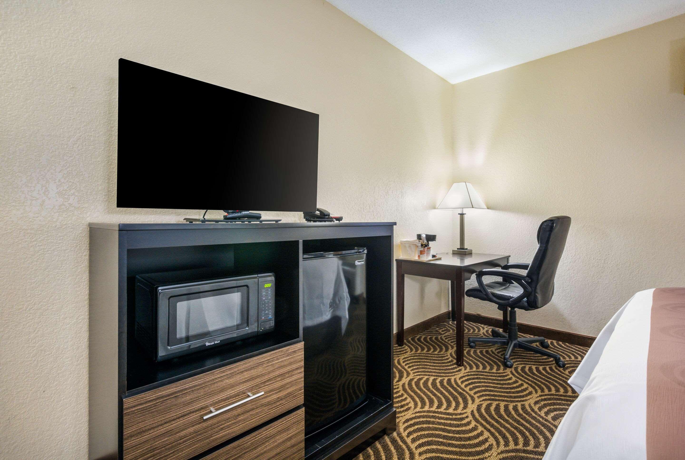 Quality Inn & Suites Florence - Cincinnati South Extérieur photo