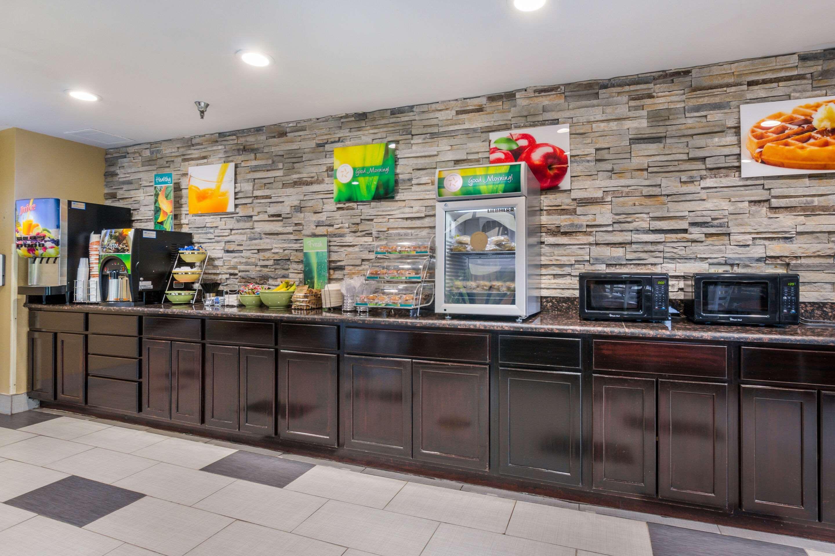 Quality Inn & Suites Florence - Cincinnati South Extérieur photo