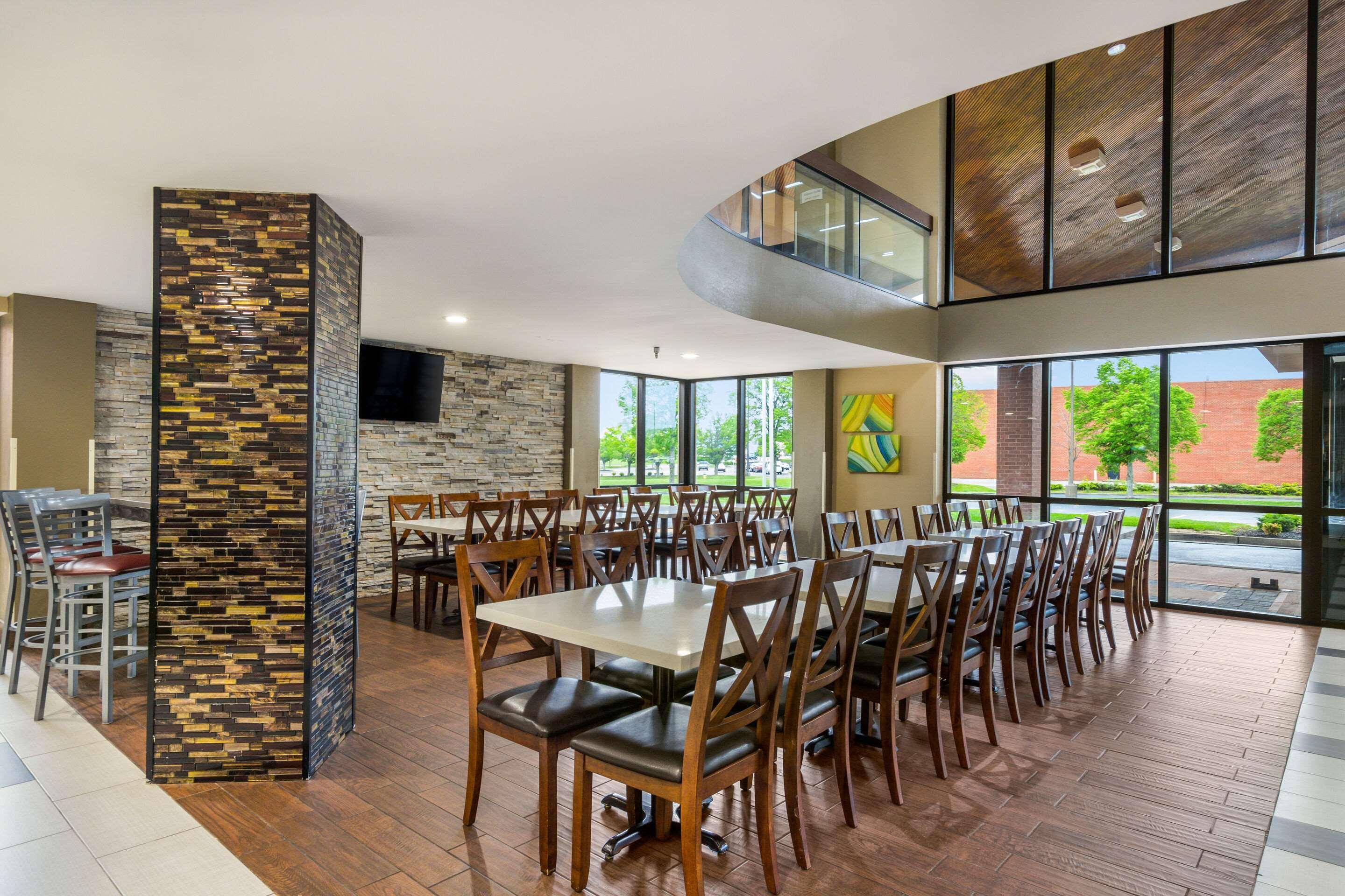 Quality Inn & Suites Florence - Cincinnati South Extérieur photo